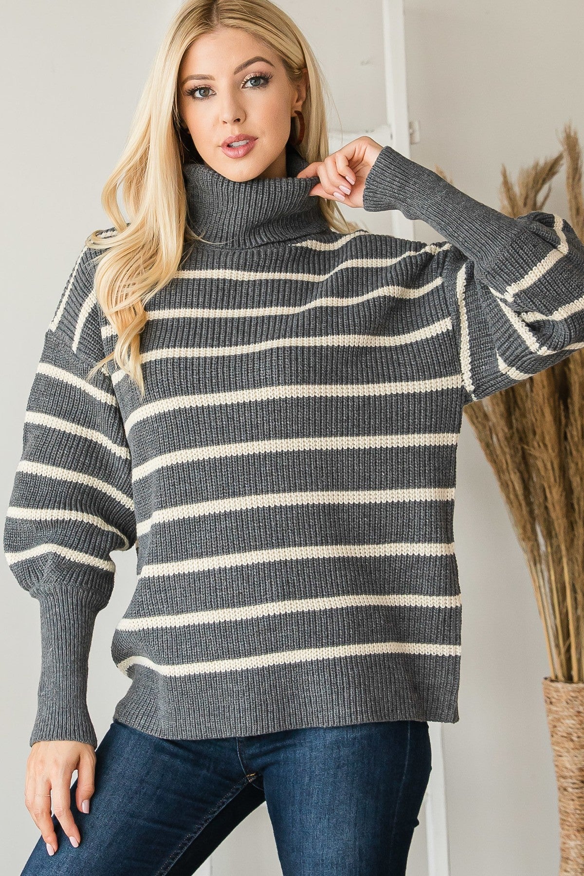 Heavy Knit Striped Turtle Neck Knit Sweater